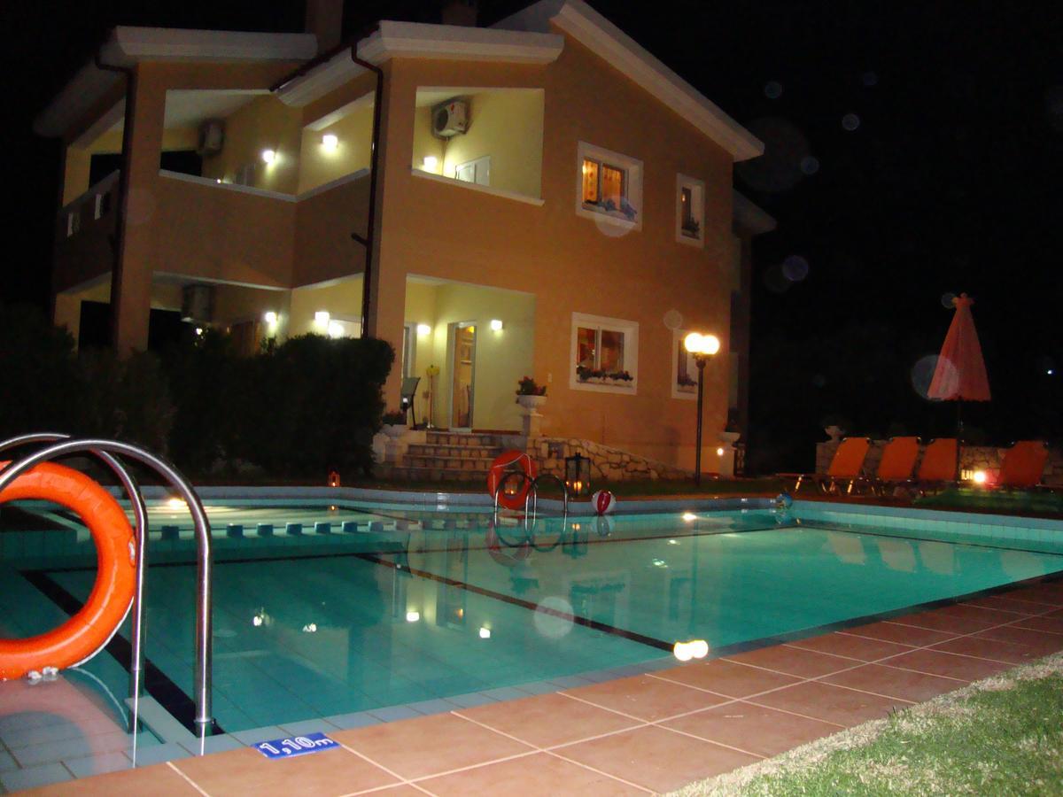 Villa Clio Arménoi Exteriér fotografie